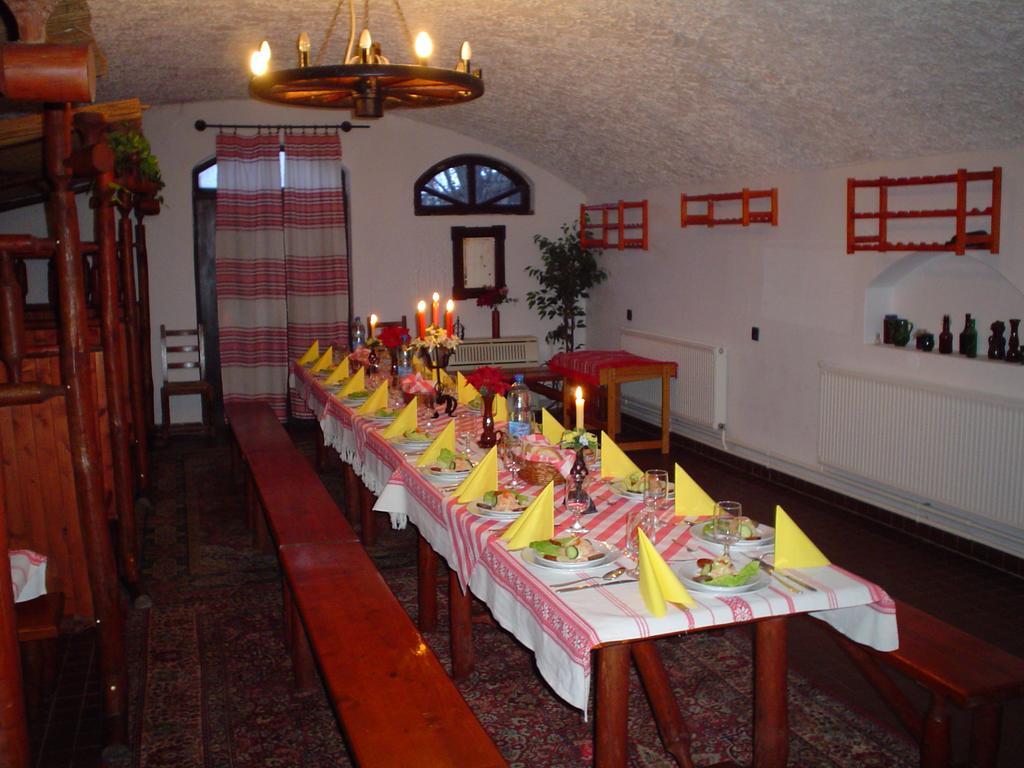 Gedeon Tanya Panzio Guest House Jakabszállás Exterior foto